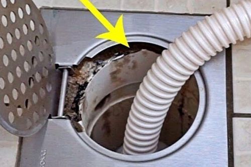 Tại sao không nên cắm ống thoát nước máy giặt vào thẳng ống thoát sàn? Đây là 3 lý do