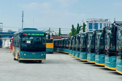 Dịp lễ 2-9, người dân được đi xe buýt Phương Trang miễn phí tại TPHCM