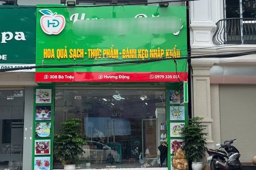 Vụ 3 chùm nho giá 4,5 triệu đồng: Cửa hàng mắc 2 vi phạm