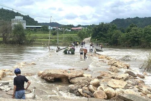 Gia Lai: Khẩn trương khắc phục hư hỏng ngầm tràn khiến hơn 300 hộ dân bị cô lập