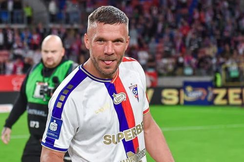 Còn ai nhớ Podolski?