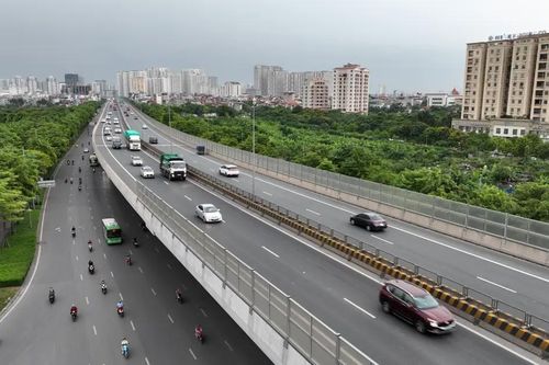 Hà Nội tăng tốc kiến thiết hạ tầng, tái cấu trúc đô thị