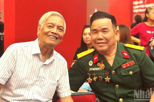 'Tự hào khi các ca khúc của mình được đồng hành cùng nhiều thế hệ chiến sĩ'
