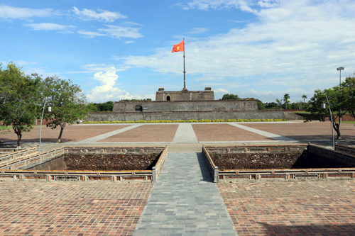 Cuộc chuyển giao lịch sử