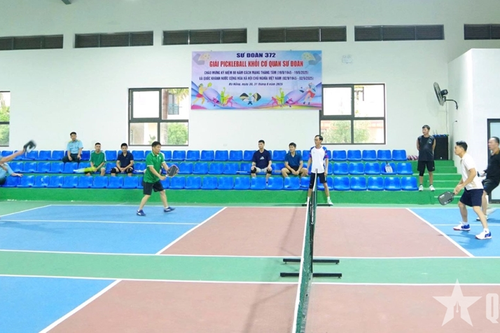 Sư đoàn 372 tổ chức giải pickleball chào mừng kỷ niệm các ngày lễ lớn