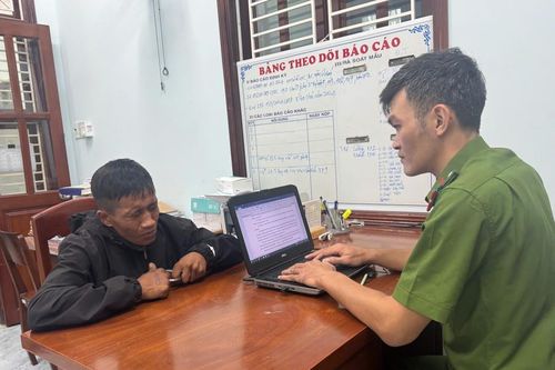 Truy xét đối tượng cướp tài sản rồi trốn lên núi