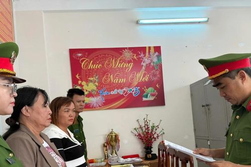 Chiếm đoạt gần 1 tỷ đồng của người quen bằng kịch bản 'nải chuối vàng'