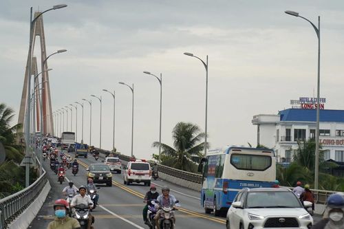 Cầu Rạch Miễu thông thoáng 'bất ngờ' dịp Lễ 2/9