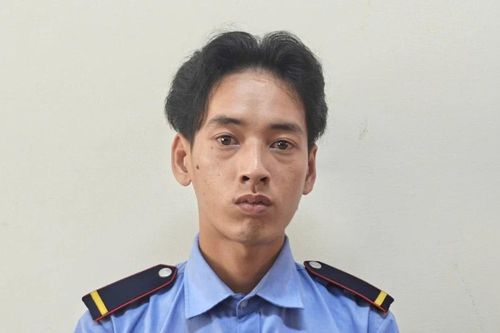 Bắt đối tượng siết cổ anh họ đến chết