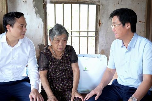 Petrovietnam cùng các đơn vị chung tay khắc phục thiệt hại tại các tỉnh sau bão số 5