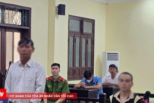Buôn bán pháo hoa, bị cáo bị tuyên phạt hơn 1 tỷ đồng