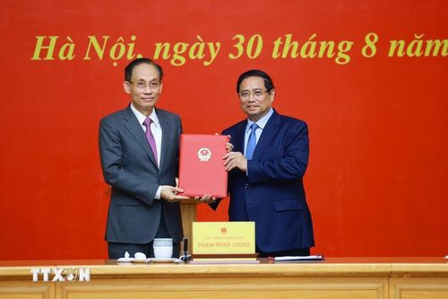 Ông Lê Hoài Trung giữ chức quyền Bộ trưởng Bộ Ngoại giao