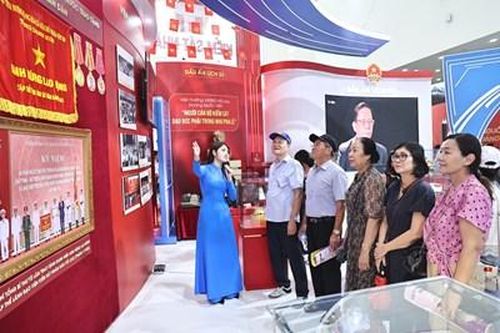 Tiếp tục củng cố niềm tin vững chắc của Nhân dân đối với ngành Kiểm sát nhân dân