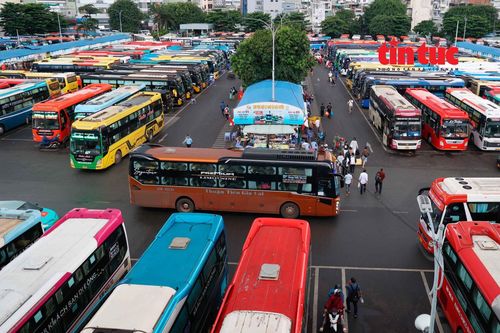 Giá vé xe khách tăng cao dịp nghỉ lễ 2/9