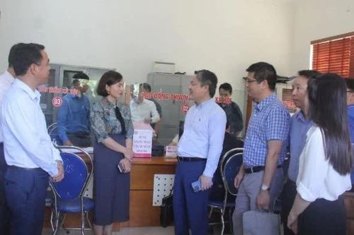 Lai Châu huy động nhân sự doanh nghiệp bưu chính, viễn thông hỗ trợ trung tâm hành chính công
