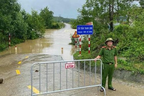 Quảng Trị khẩn trương ứng phó bão số 6: Hơn 14.000 hộ dân trong diện phải sơ tán