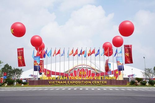 Chuyên gia: 'Trung tâm Triển lãm Việt Nam là bước nhảy vọt để Việt Nam thành Hub thương mại quốc tế hàng đầu khu vực và thế giới'