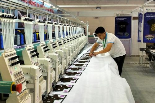 Dệt may tăng trưởng 2 con số: Cách nào khả thi?