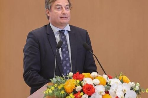Đồng hành cùng Việt Nam phát triển, các 'đại bàng' FDI kiến nghị gì với Thủ tướng?