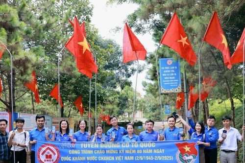 Tự hào 'Đường cờ Tổ quốc'