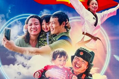 Triển lãm ảnh 'Việt Nam hạnh phúc': Cảm nhận hạnh phúc từ những điều bình dị