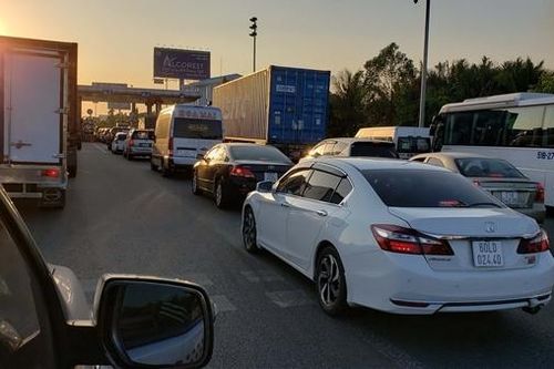 Dự án mở rộng cao tốc TP Hồ Chí Minh - Long Thành đối diện áp lực thiếu mặt bằng thi công