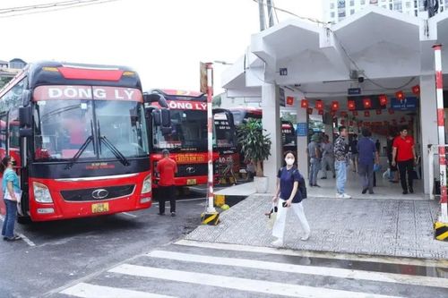 Bến xe, nhà ga thông thoáng dịp nghỉ lễ