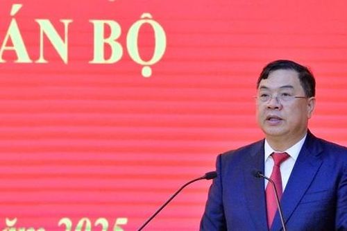 Bộ Chính trị bổ nhiệm Chánh Văn phòng Trung ương Đảng Phạm Gia Túc