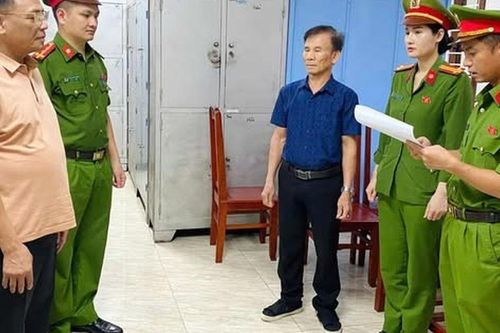 Doanh nhân kiêm 'ông bầu' bóng đá ở Thanh Hóa Cao Tiến Đoan bị bắt khẩn cấp vì lý do này
