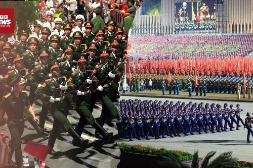 Hàng vạn bước chân đi trong đêm chuẩn bị cho lễ tổng duyệt diễu binh A80