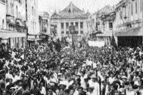 Hà Nội - Vinh quang còn mãi