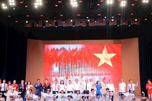 'Nâng cánh ước mơ' cùng Hội đồng Bảo trợ Quỹ Bảo trợ trẻ em Hà Nội