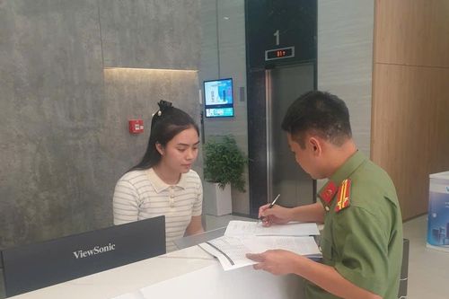 Công an xã Sơn Đồng tăng cường công tác kiểm tra cơ sở lưu trú, đảm bảo ANTT trước và trong dịp Quốc khánh 2/9