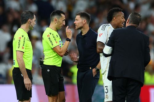 VAR biến Real Madrid thành nạn nhân quen thuộc