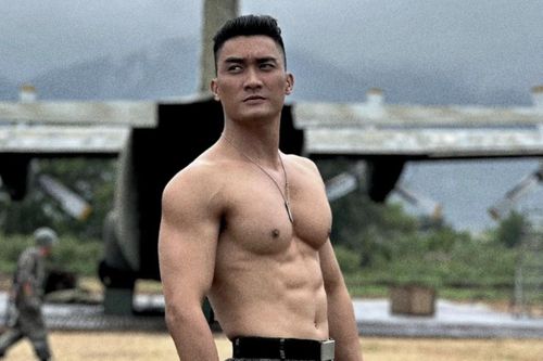 Chân dung các mỹ nam làm nên kỷ lục 300 tỷ đồng của 'Mưa đỏ'