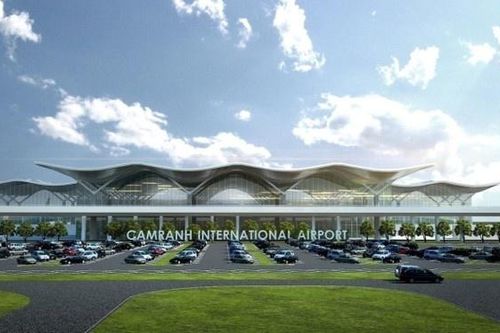 Đề xuất tăng công suất sân bay Cam Ranh lên 25 triệu lượt khách/năm