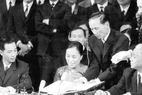 80 năm Ngoại giao Việt Nam CHẶNG ĐƯỜNG BẢN LĨNH VÀ ĐẦY DẤU ẤN