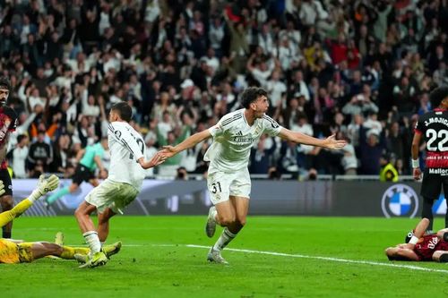 Ghi 2 bàn chỉ trong 1 phút, Real Madrid ngược dòng ấn tượng ở La Liga