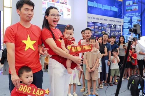 Triển lãm Quốc gia A80 đón hơn 1,18 triệu lượt khách trong 3 ngày đầu tiên
