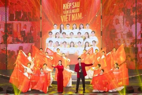 MC Quốc Trí gây bất ngờ tại chung kết The TVFace - Gương mặt truyền hình 2025