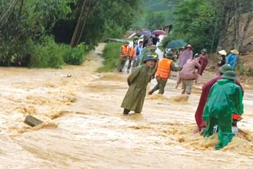 Bão số 6 đi qua, tiếp tục ứng phó mưa - lũ lụt