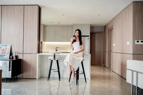 Penthouse 130m2 view Hồ Tây của Hoa hậu Lương Thùy Linh