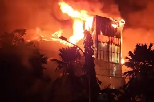Biểu tình lan rộng ở Indonesia, ít nhất 3 người thiệt mạng