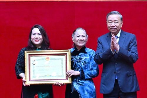 Tổng Bí thư Tô Lâm dự Lễ truy tặng Danh hiệu Anh hùng Lực lượng vũ trang Nhân dân cho Thượng tướng Bùi Thiện Ngộ
