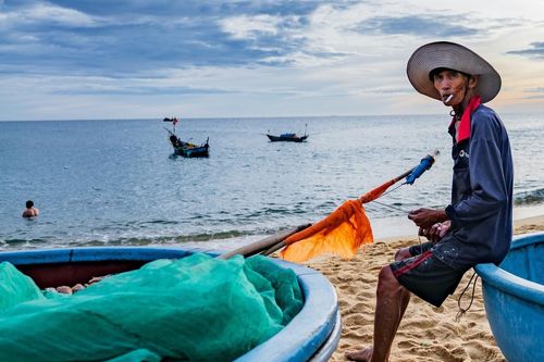 Nghỉ lễ 2/9 ở làng ven biển 'view triệu đô', ăn hải sản tươi rói, giá rẻ bất ngờ