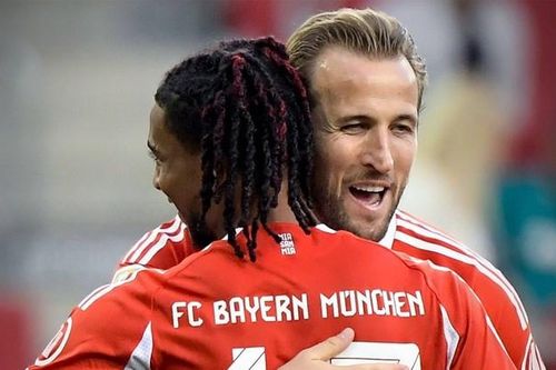 Harry Kane lập cú đúp kiến tạo, Bayern Munich thắng hú vía