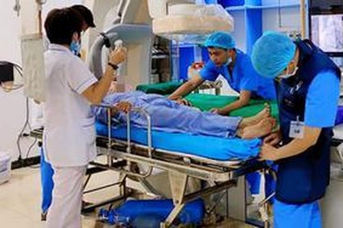 Nam kỹ sư liệt tứ chi vì sai lầm khi nhậu cùng bạn