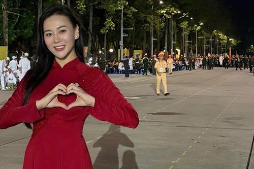 Phương Oanh ví mình là 1 ngọn cờ, Hồng Diễm bật cười khi Tăng Duy Tân bị trêu