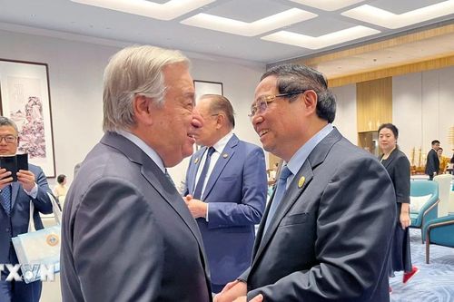 Thủ tướng Phạm Minh Chính gặp lãnh đạo một số nước và tổ chức tham dự SCO 2025