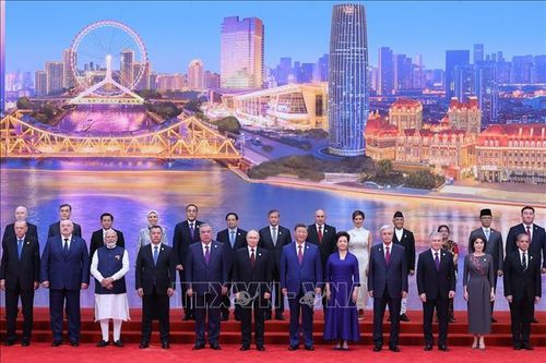 Thủ tướng dự chiêu đãi các trưởng đoàn tham dự SCO 2025